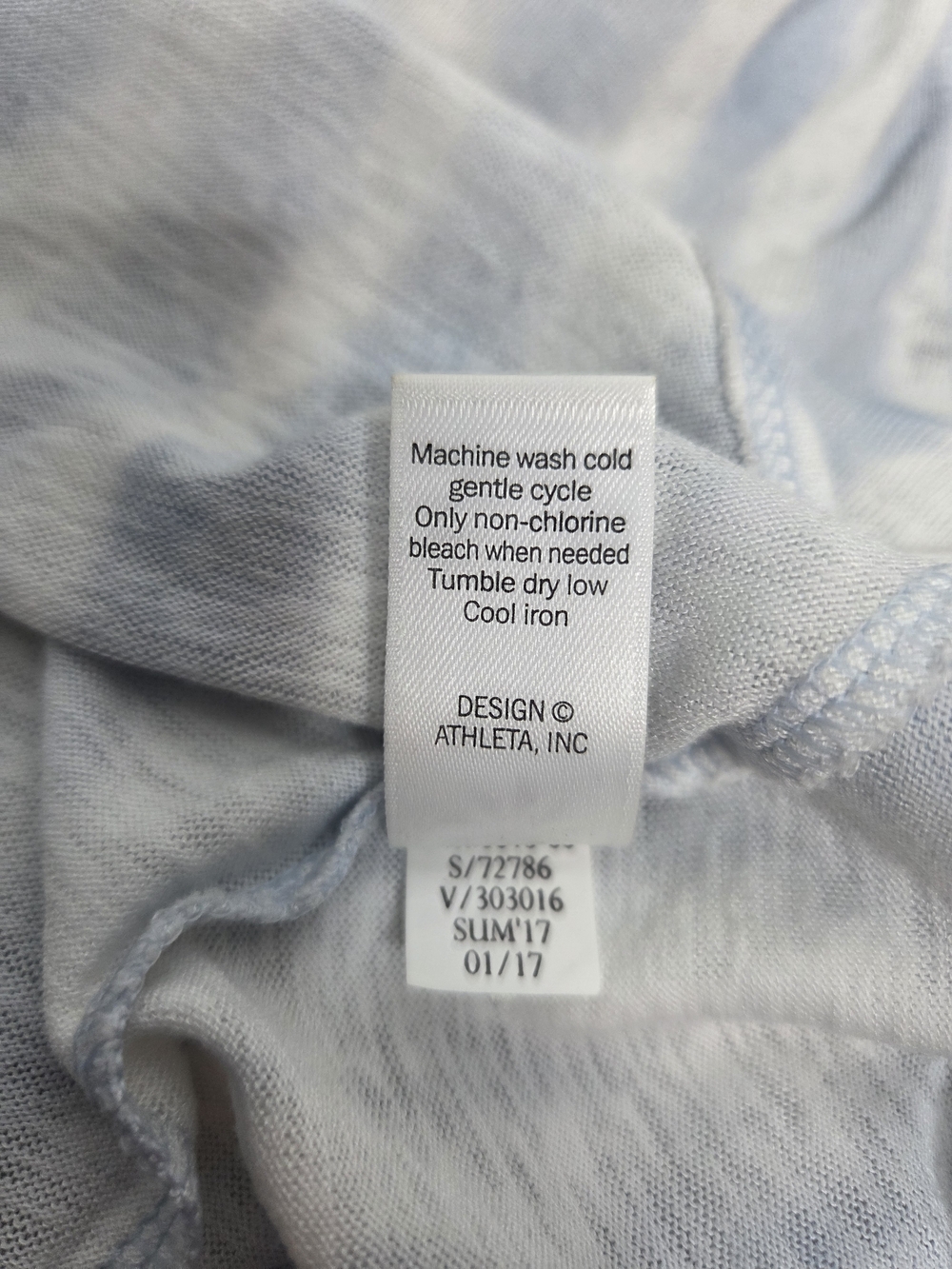 Athleta Light Blue Tie-Dye Activewear Lightweight Tank Size S - Picture 9 of 9